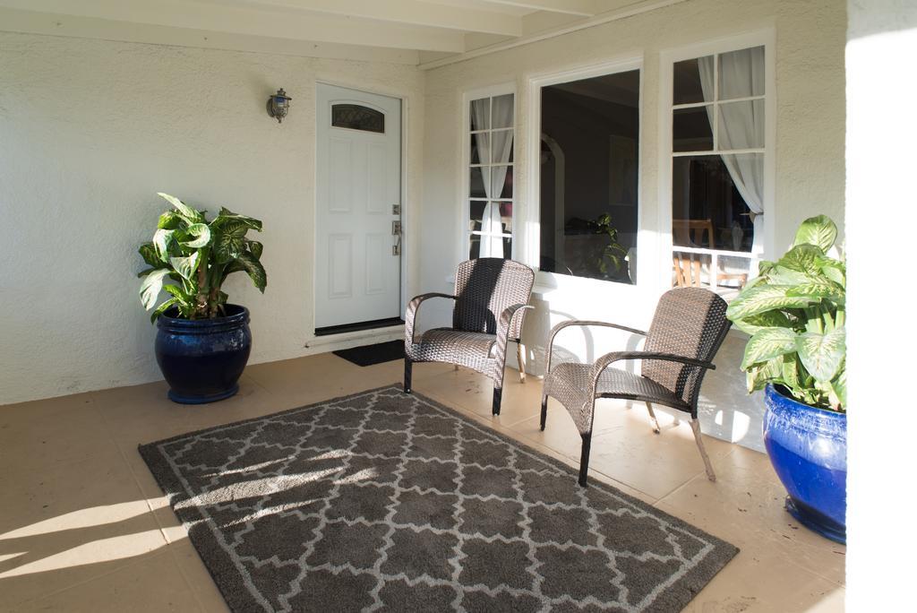 Melrose Place Los Angeles Exterior photo